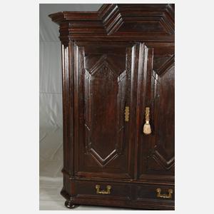 Dielenschrank barock