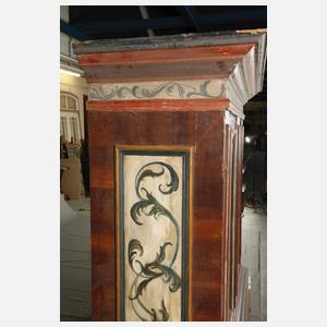 Großer Bauernschrank