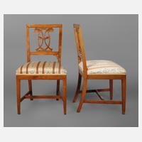 Paar klassizistische Stühle111