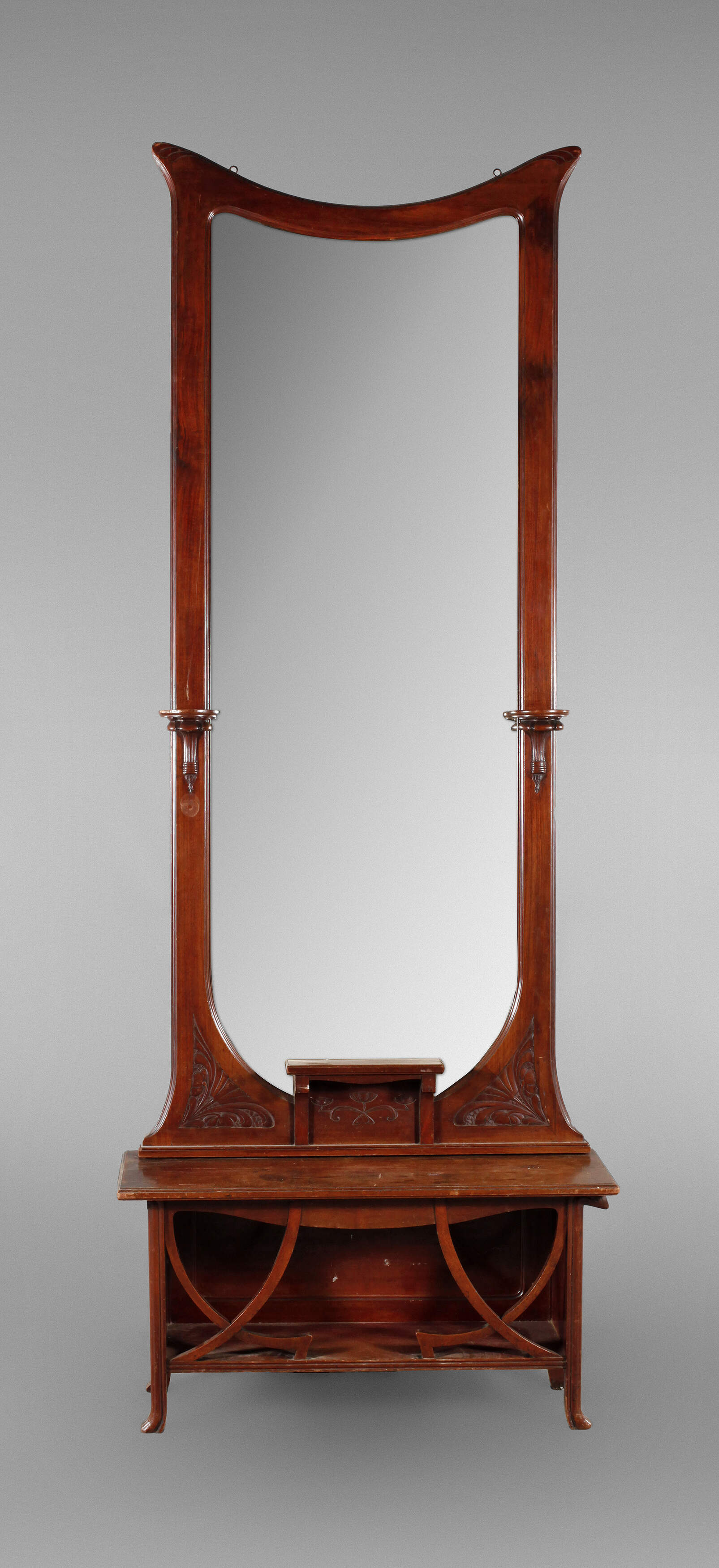 Großer Pfeilerspiegel Jugendstil