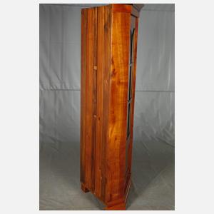 Biedermeier-Eckschrank