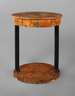 Ovaler Beistelltisch Biedermeier