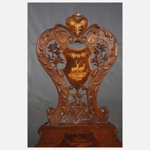 Tisch und Stuhl mit Jagdmotiven