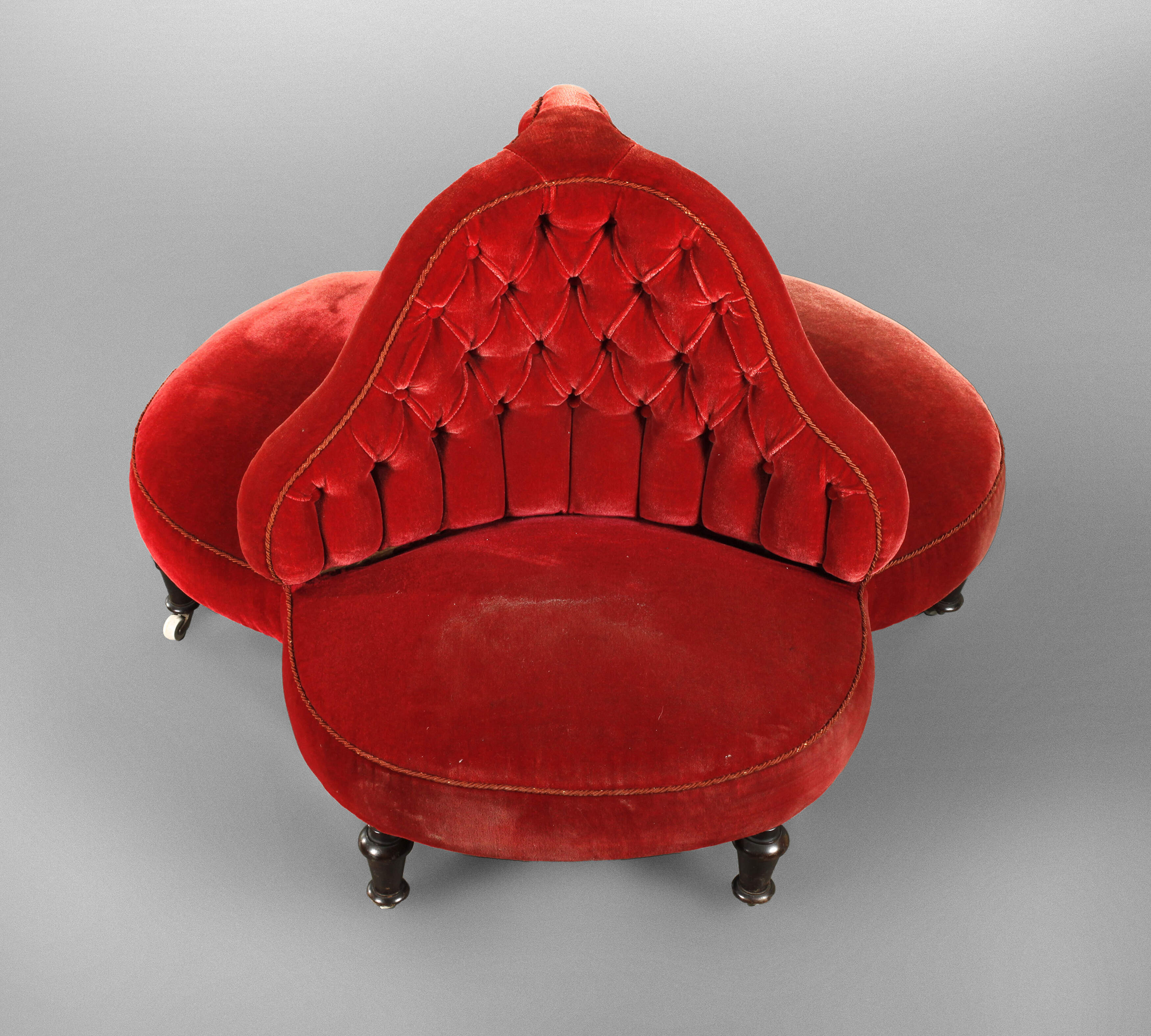 Rundsofa Historismus