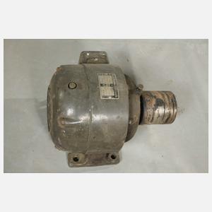 Drei Elektromotoren und Transmission