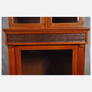 Paar Jugendstilvitrinen