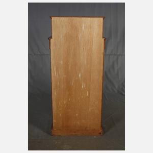 Paar Jugendstilvitrinen