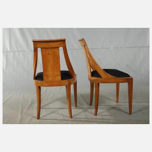 Vier Stühle Jugendstil