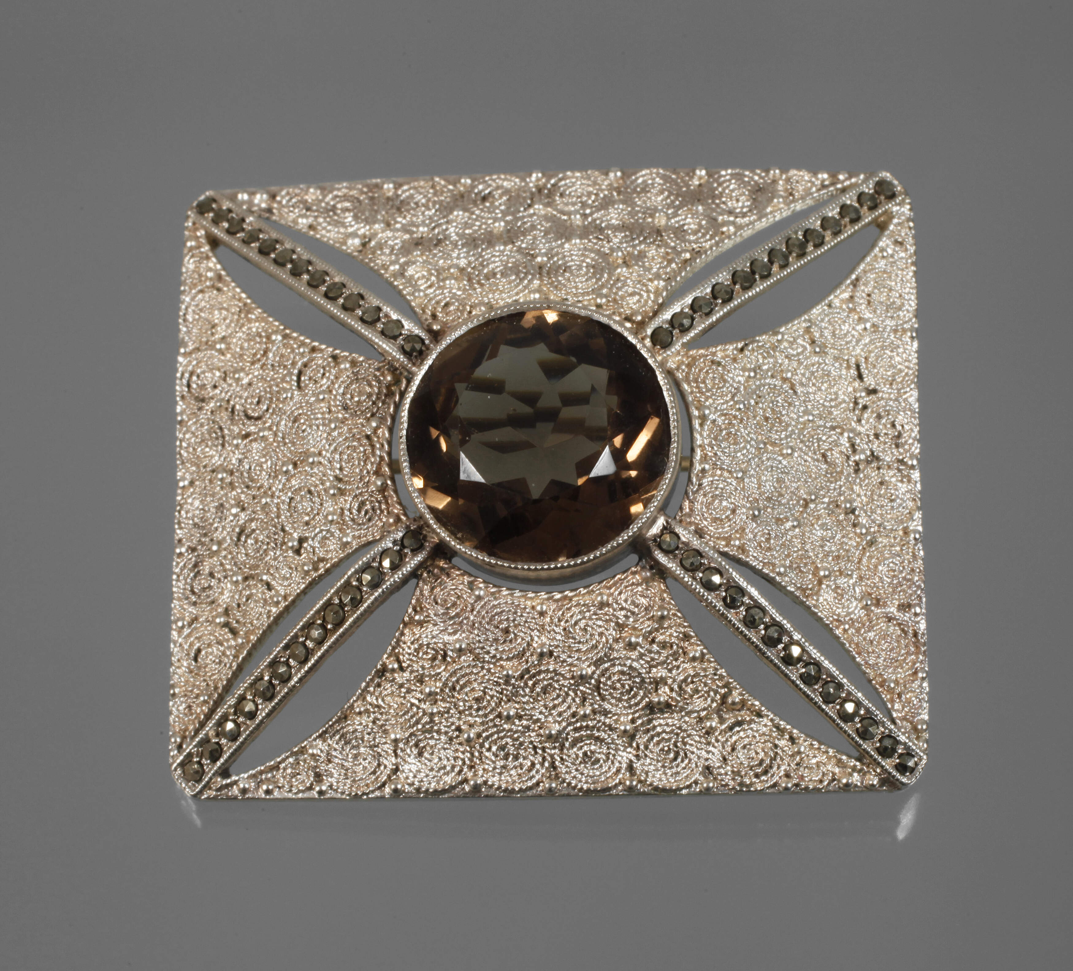 Theodor Fahrner Brosche mit Steinbesatz