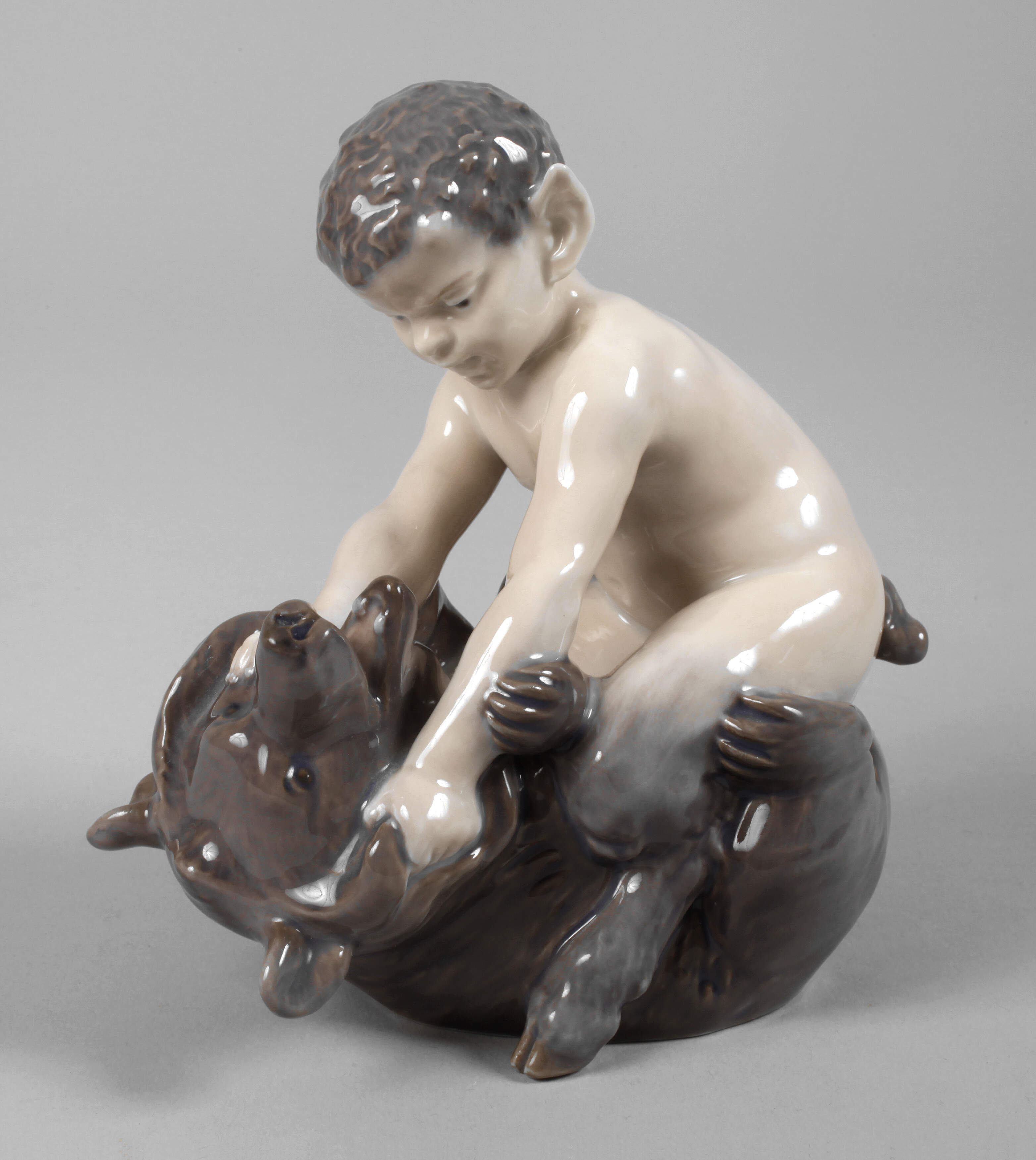 Kopenhagen "Faun mit Bär spielend"