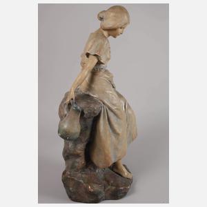 Große Figur Bäuerin mit Weinkanne