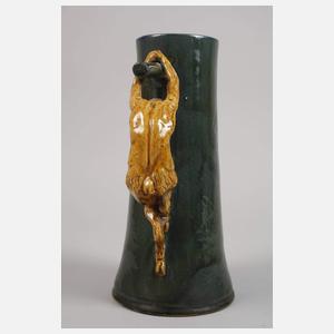 Schenkkanne mit Faunengriff