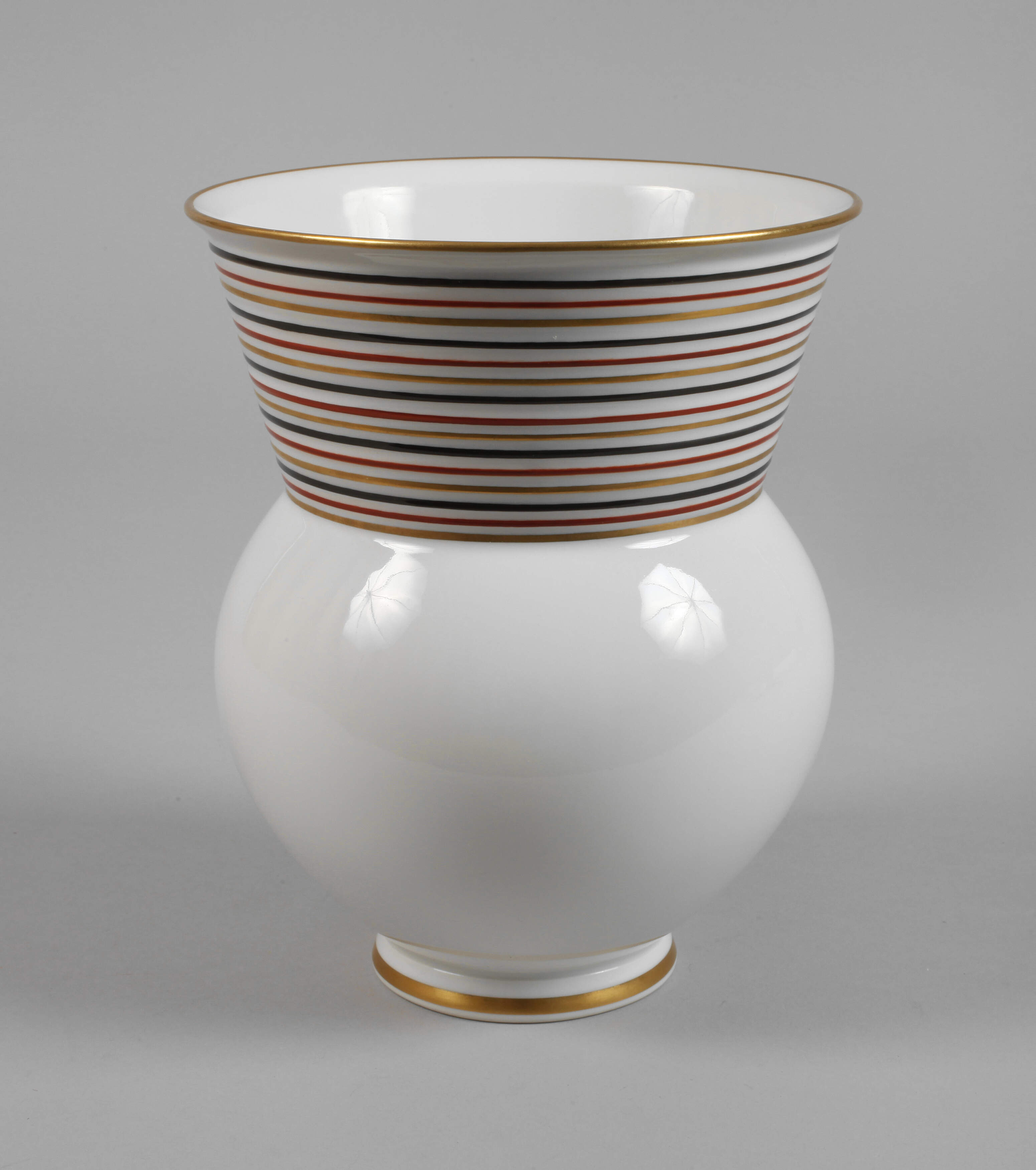 KPM Berlin Vase "Halle mit gerilltem Hals"