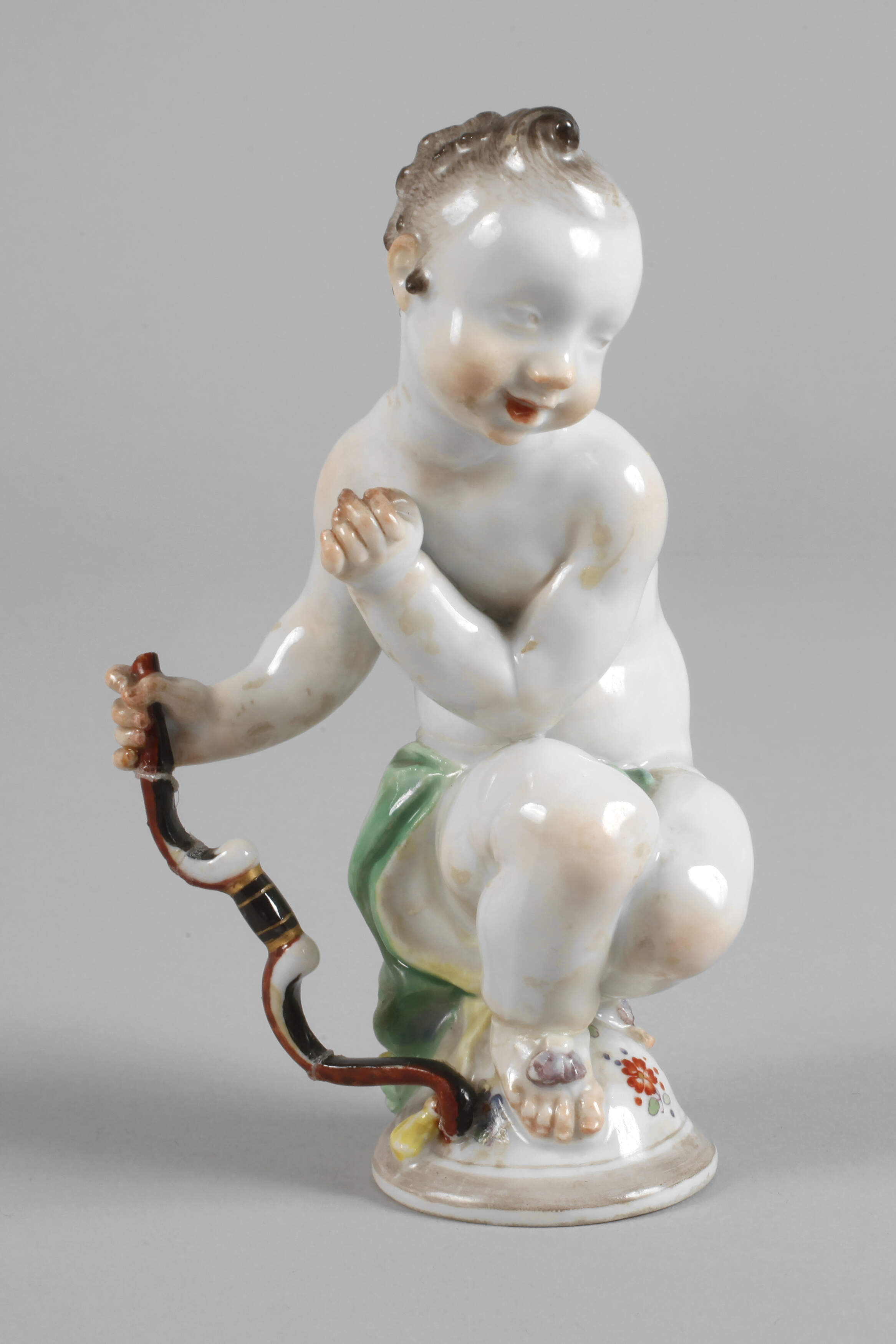 Meissen "Amor mit Bogen"