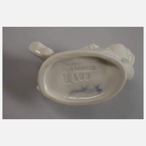 Schwarzburger Werkstätten "Junge mit Sack auf Schulter"