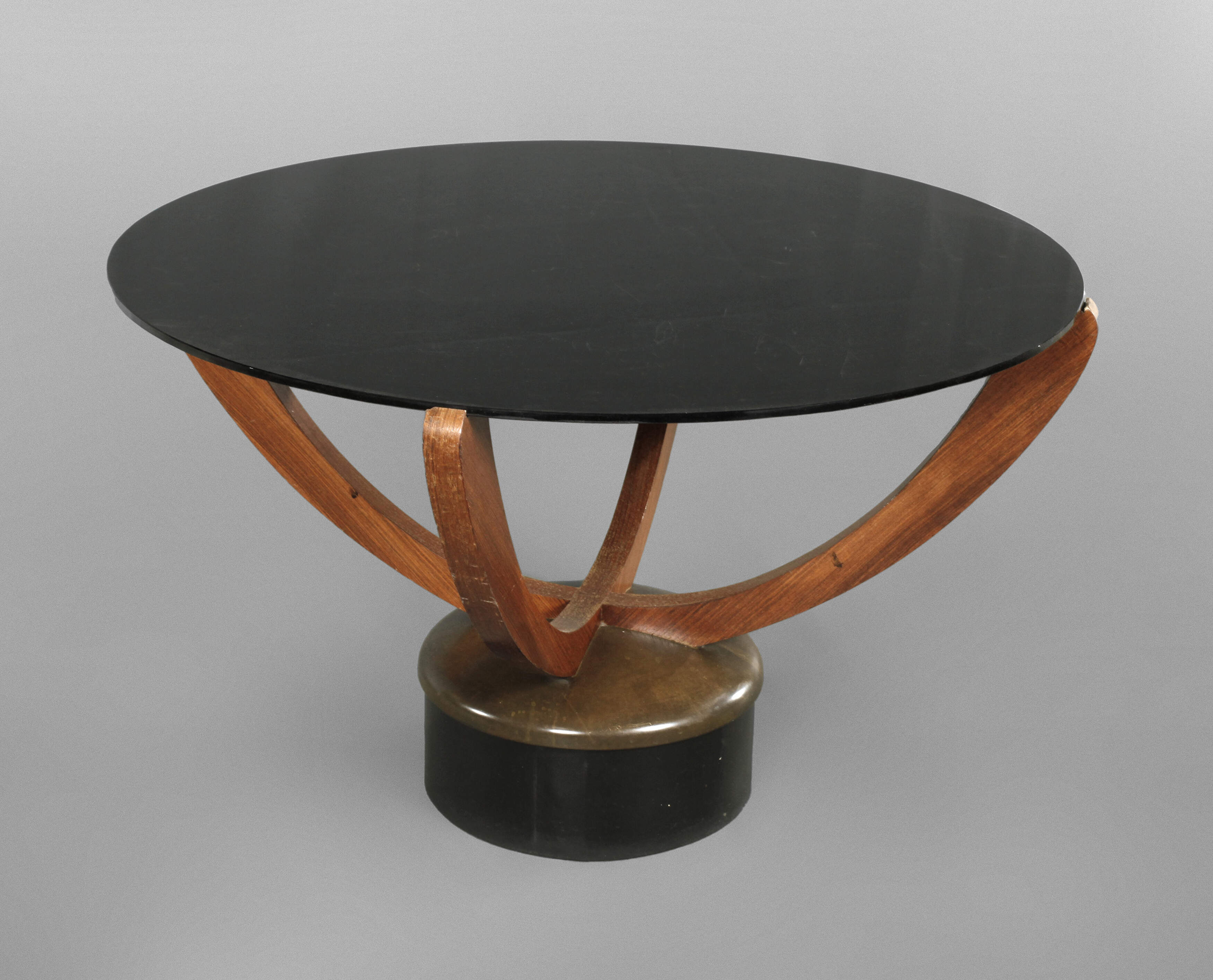 Coffeetable mit Glasplatte