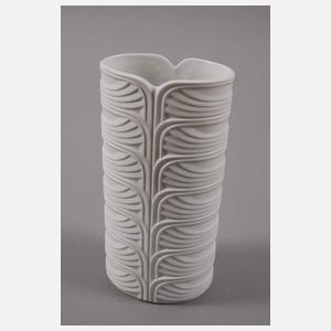 Konvolut Designvasen mit Reliefdekor