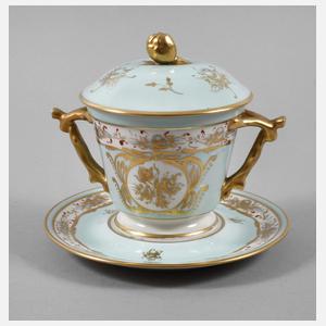 Frankreich große Deckeltasse mit Goldmalerei