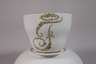 Meissen Monogrammtasse mit Untertasse