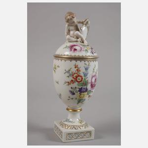 Kopenhagen Deckelvase mit Puttenknauf