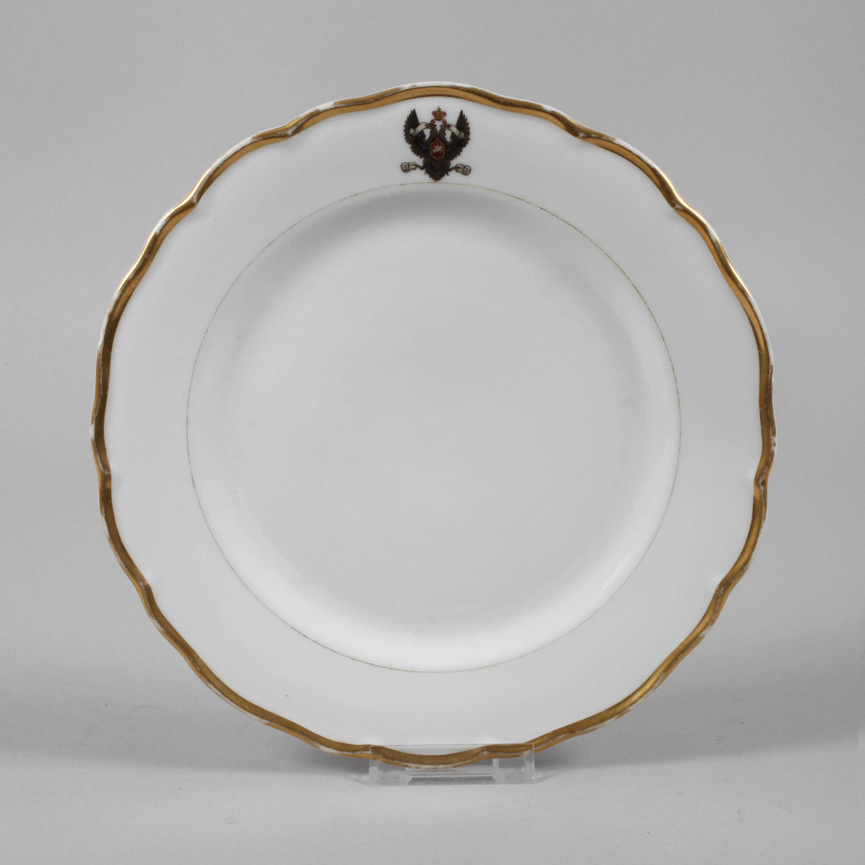 Korniloff St. Petersburg Suppenteller Wappendekor