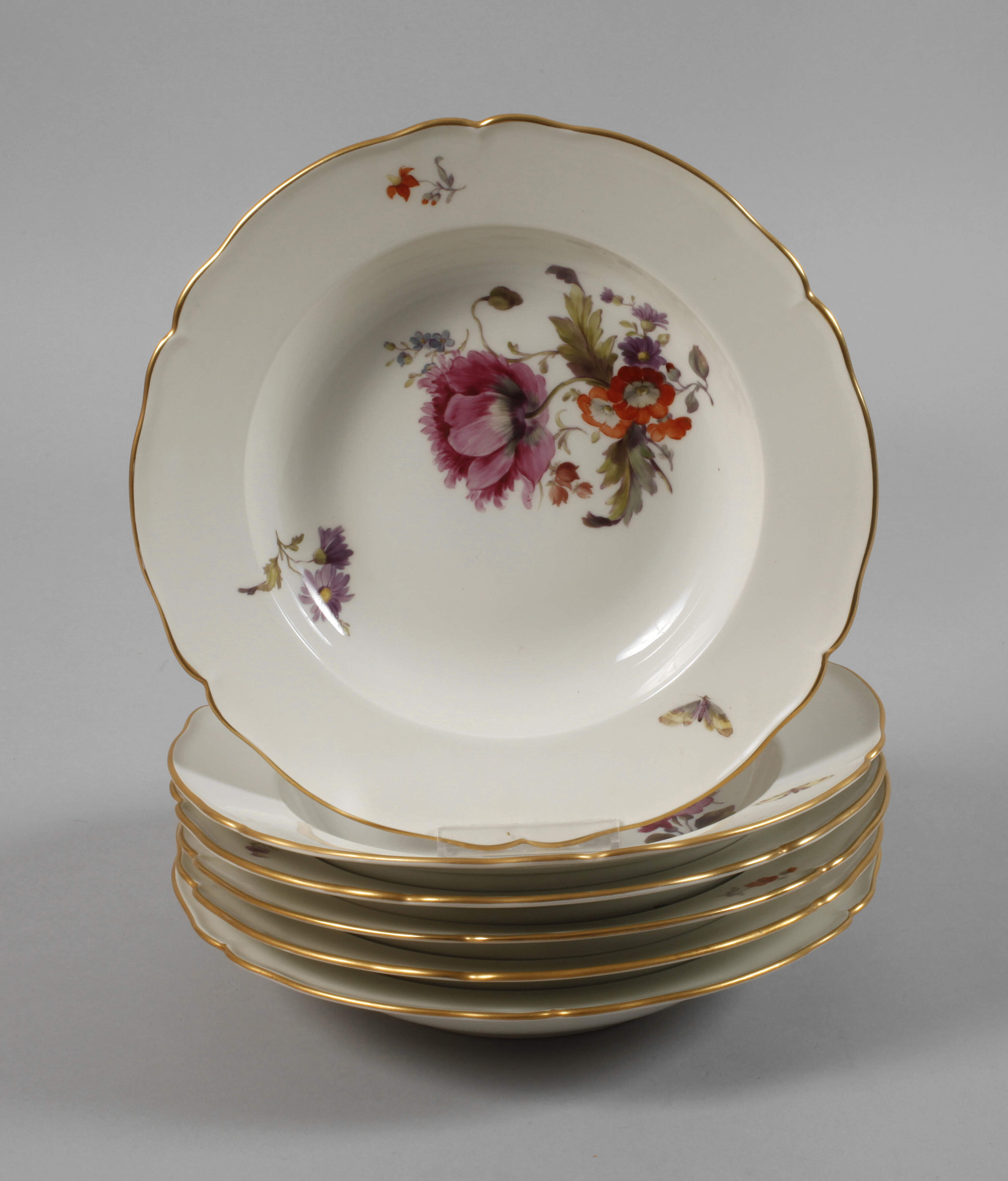 KPM Berlin sechs Suppenteller Weichmalerei