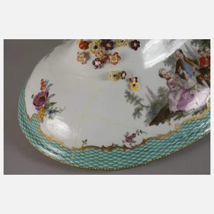 Meissen Deckelterrine Figurenmalerei