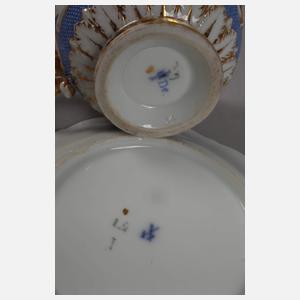 Meissen zwei Biedermeiertassen "Pressglasmuster"