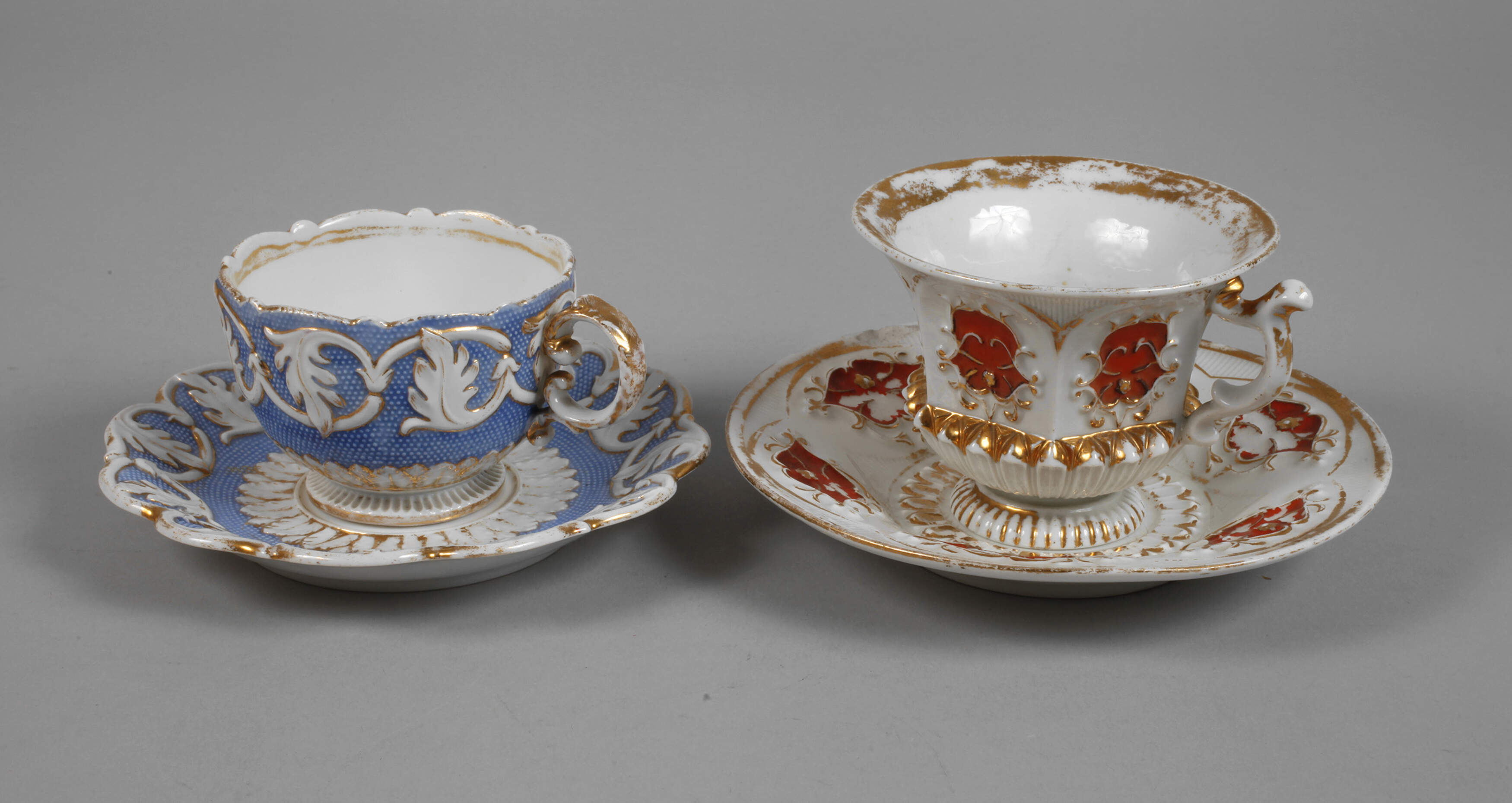 Meissen zwei Biedermeiertassen "Pressglasmuster"