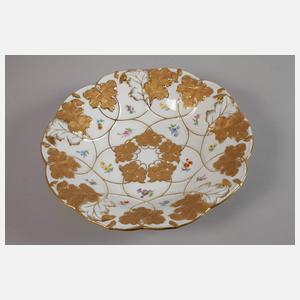 Meissen Prunkteller Streublümchendekor