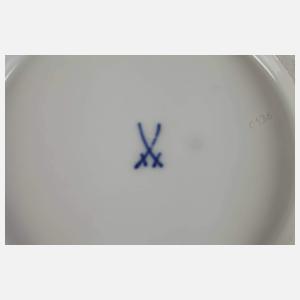 Meissen Prunkschale Streublümchendekor