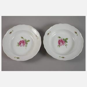 Meissen Konvolut Teller und Schalen "Rote Rose"