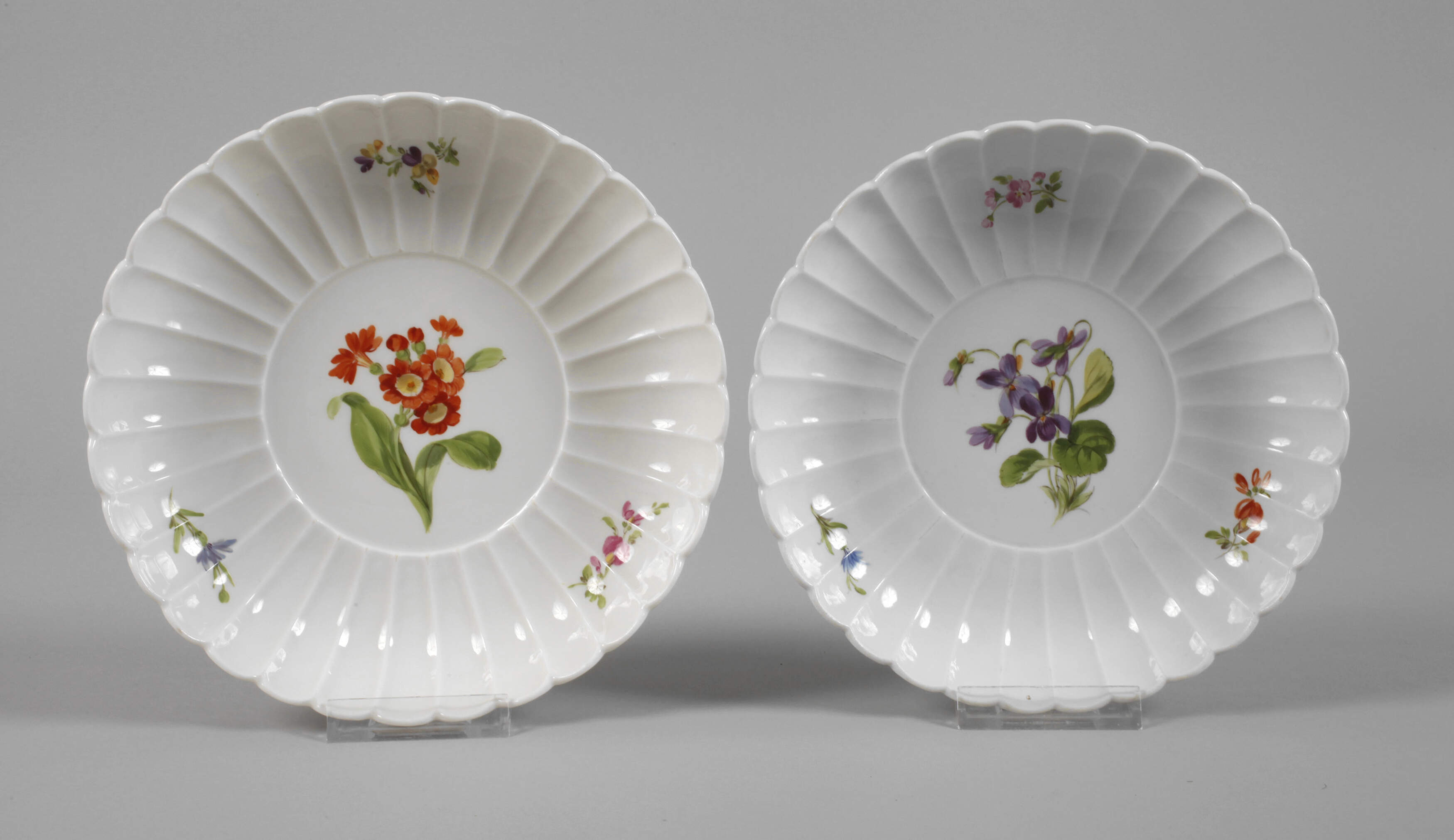 Meissen zwei Fächerschalen "Blume 1"