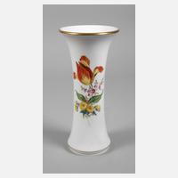 Meissen Stangenvase "Blume 3"111