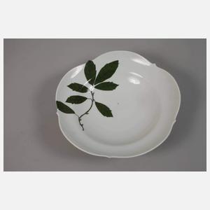 Meissen Schale und drei Teller "Großer Ausschnitt"