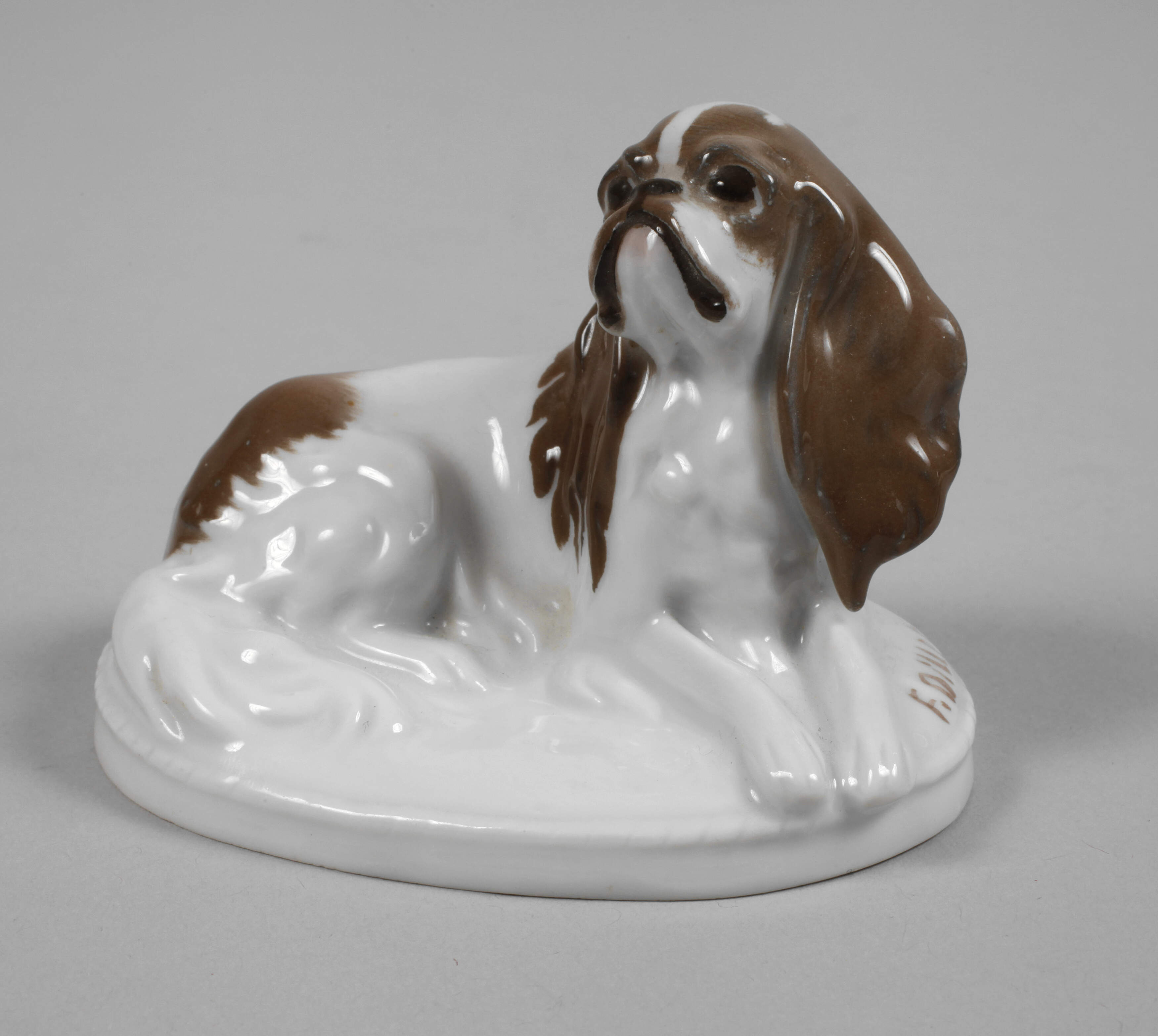 Rosenthal kleiner "King Charles-Hund"