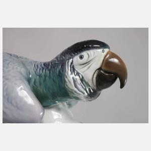 Volkstedt-Rudolstadt lebensgroßer Papagei