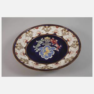 Zwei große Wappenteller Historismus