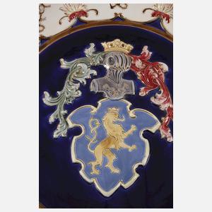 Zwei große Wappenteller Historismus