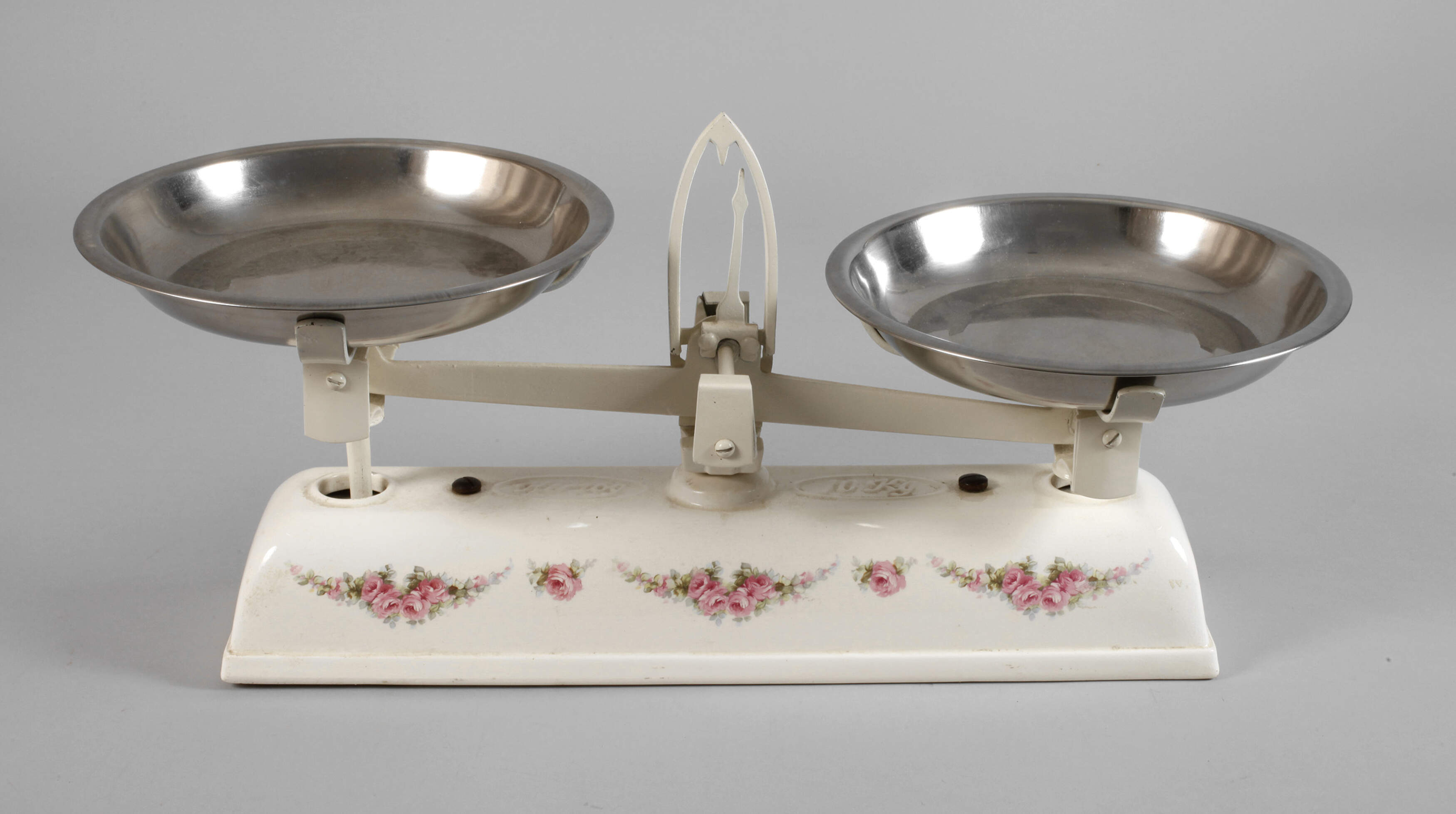 Max Roesler Rodach Küchenwaage Rosendekor