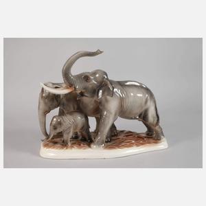 Katzhütte Elefantengruppe