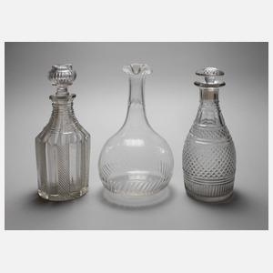 Drei Biedermeierkaraffen Kristallglas