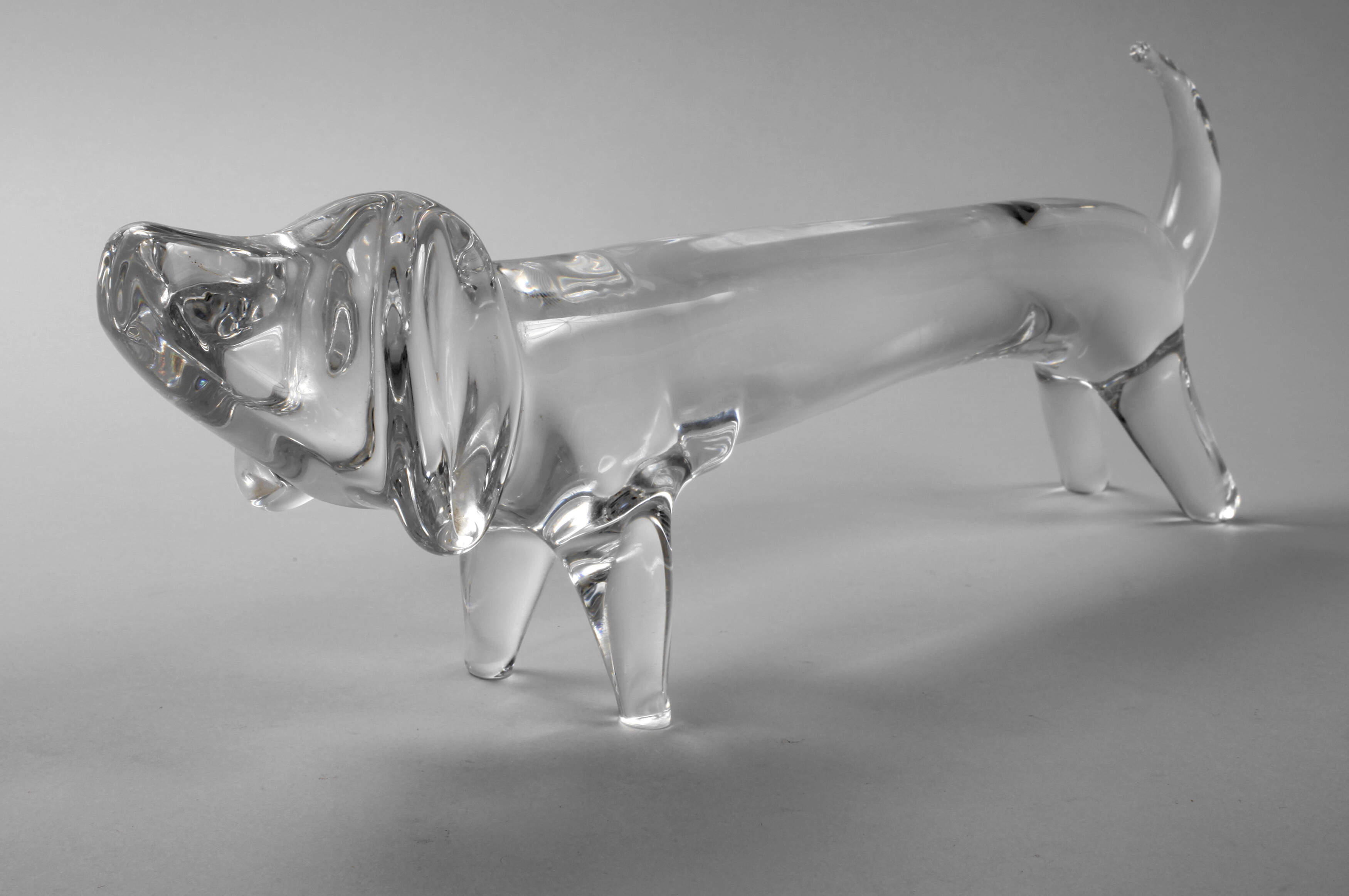 Frankreich große Dackelskulptur