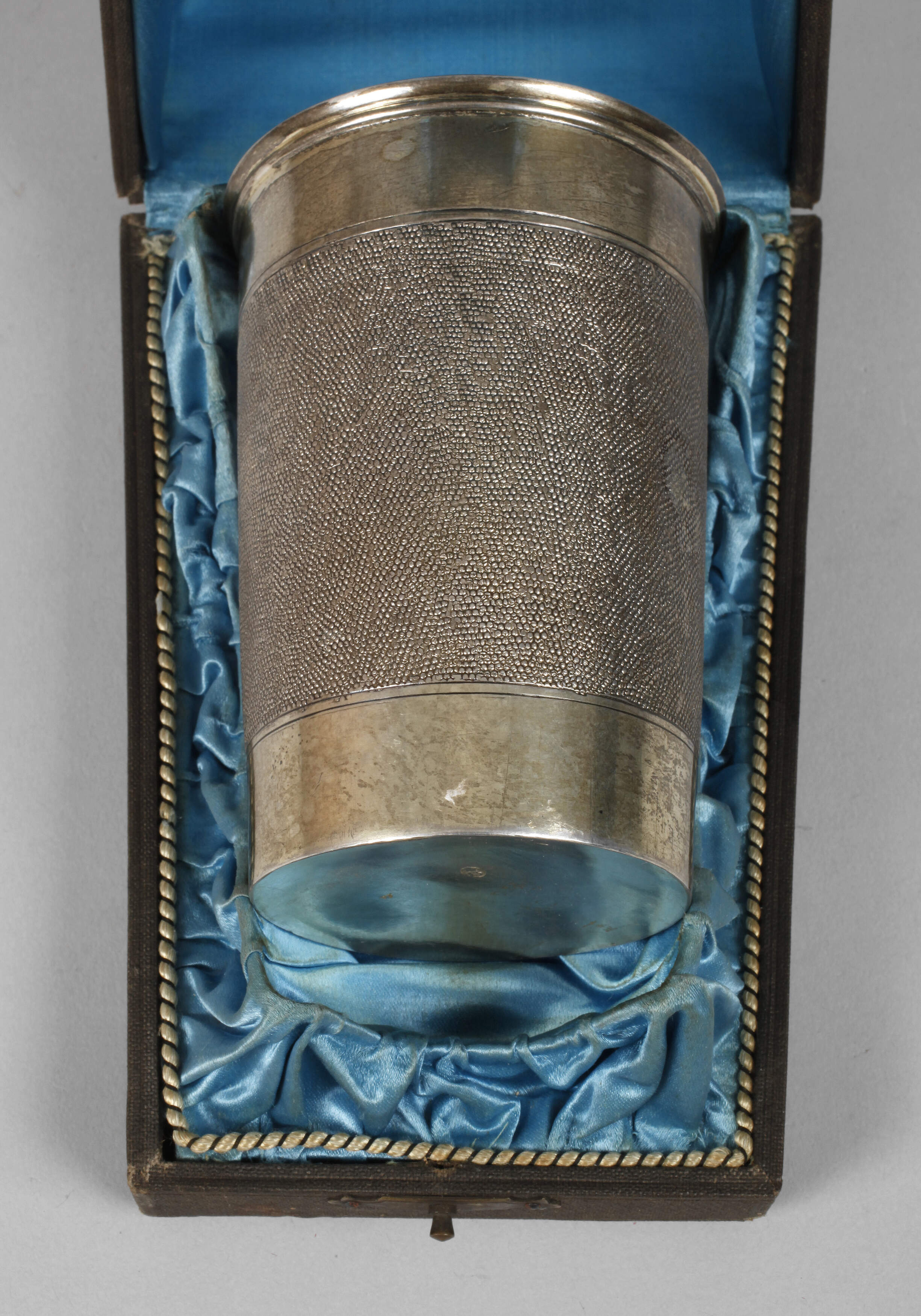 Schlangenhautbecher 1620