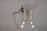 Schenkkanne mit Silbermontierung