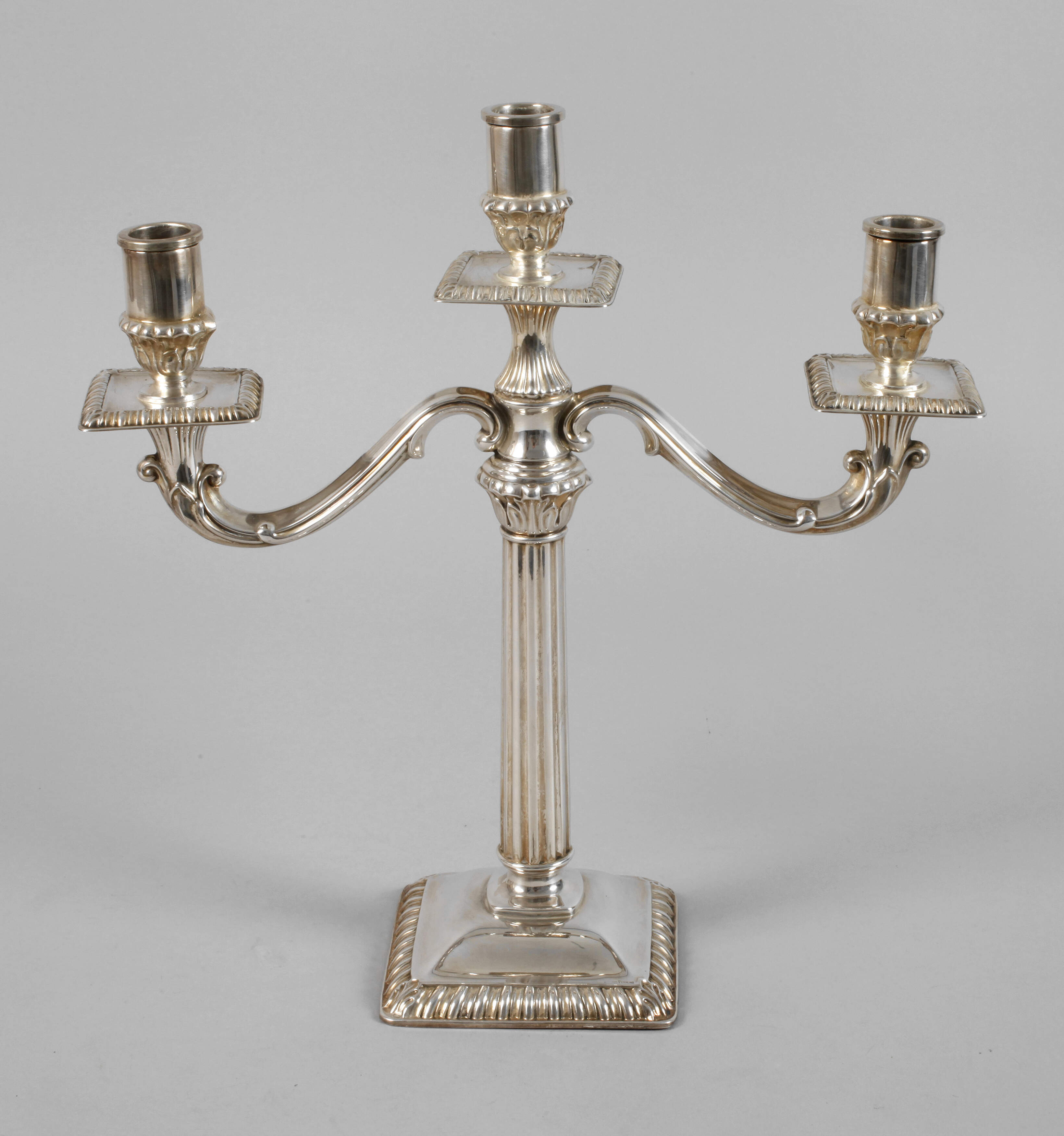 Silber dreiflammiger Kerzenleuchter