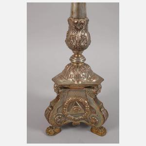 Vier große Altarleuchter