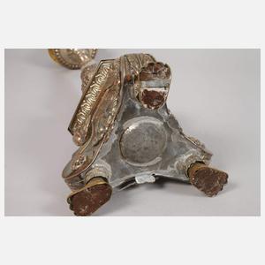 Vier große Altarleuchter