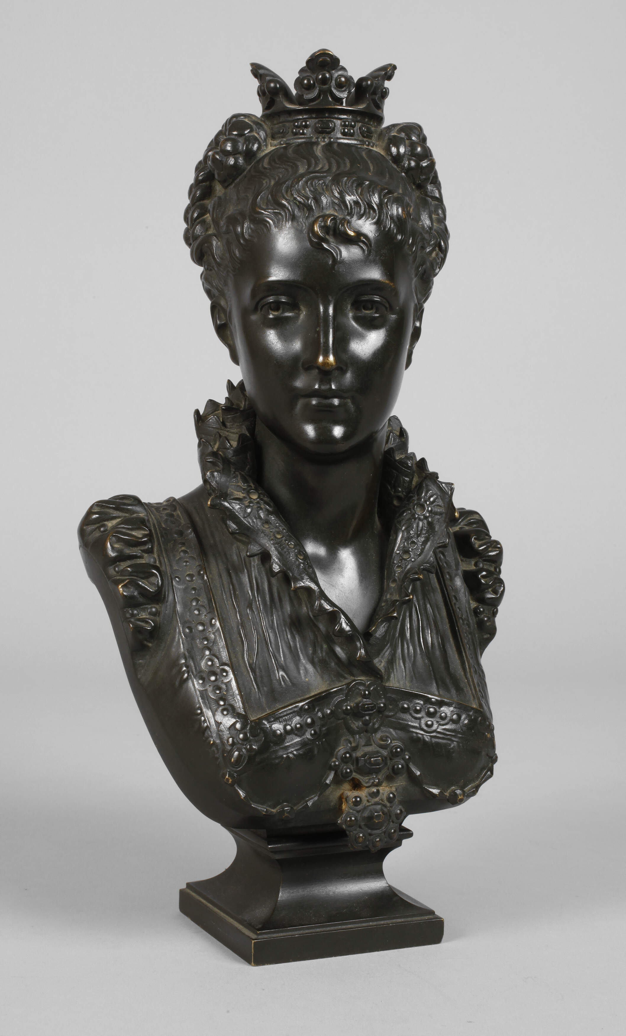 Vincent Désiré Faure de Broussé, Büste einer Königin