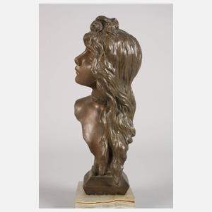 Emmanuel Villanis, Büste "Chatelaine"